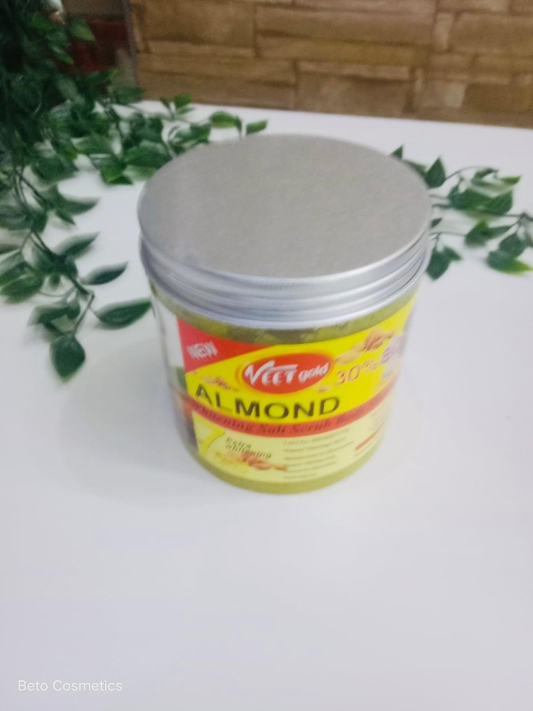 Veet Gold Salt Body Scrub Almond